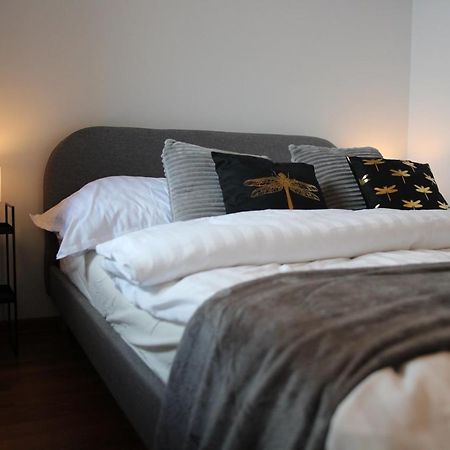 Ferienwohnung Apartament Reymonta Park Piotrków Trybunalski Exterior foto