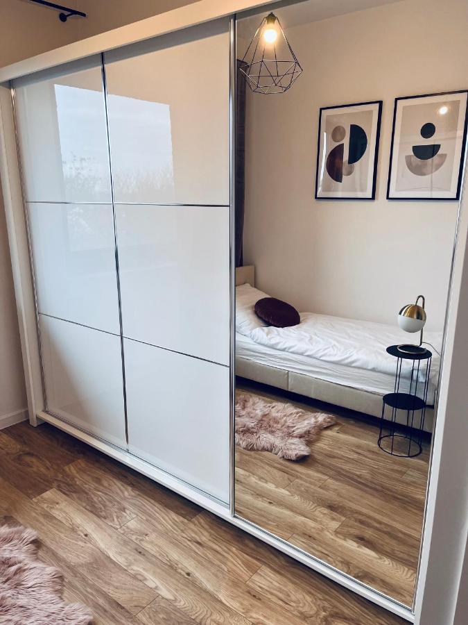 Ferienwohnung Apartament Reymonta Park Piotrków Trybunalski Exterior foto